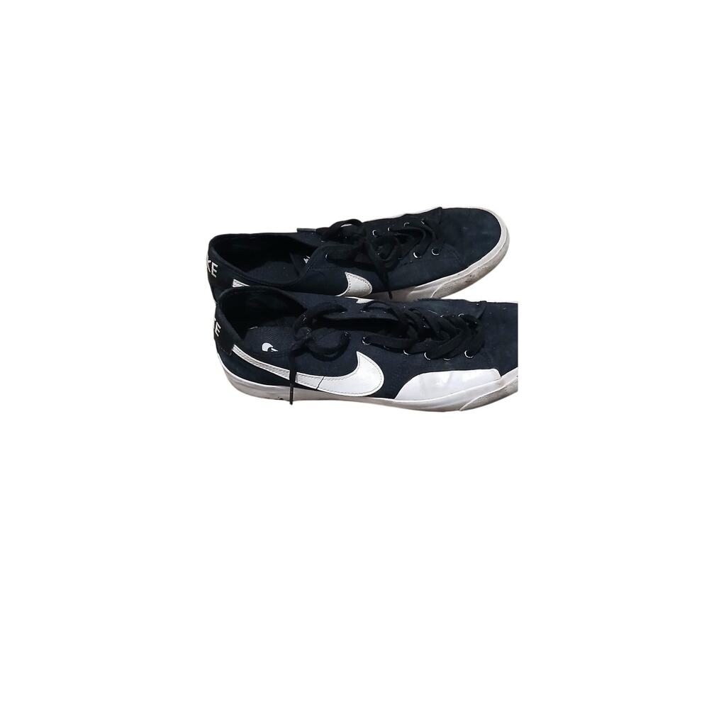 Nike SB Blzr Court